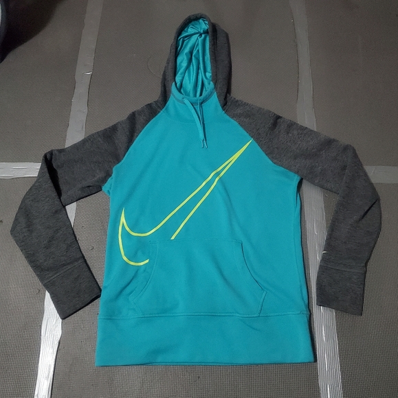 Nike hoodie - Picture 1 of 4